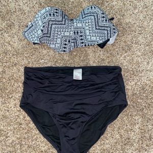 Aztec Strapless Top & Black Ruffle Bottoms